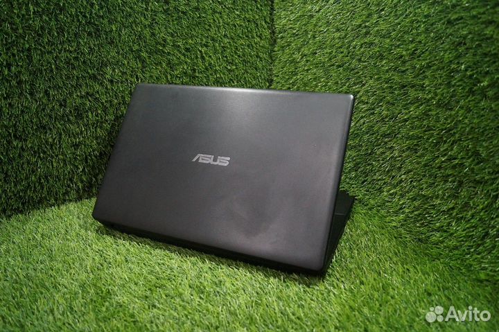 Asus для учебы и работы 4 ядра 4 гига