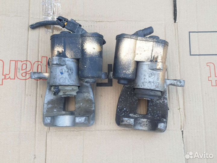 Суппорта задние volkswagen Passat B6