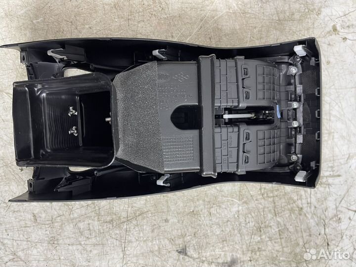 Пластик Kia sportage 4 2018-2021 QL G4FJ