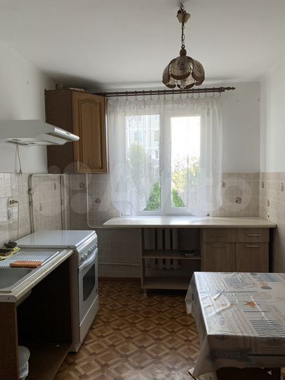 4-к. квартира, 76,5 м², 4/10 эт.