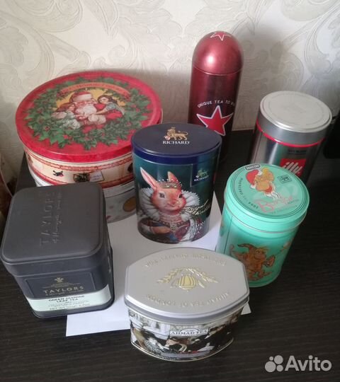 Жестяные банки коробки от чая, кофе, печенья