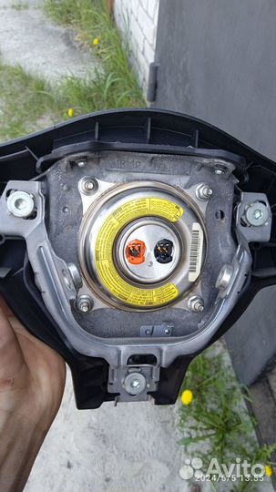 Toyota corolla 120 руль