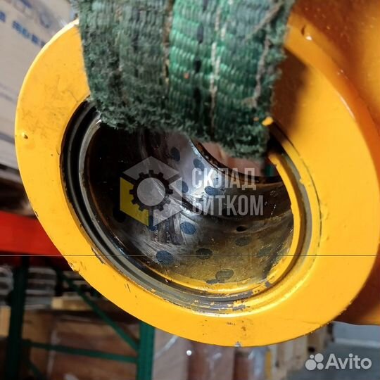 Гидроцилиндр стрелы Hyundai R220LC-9A