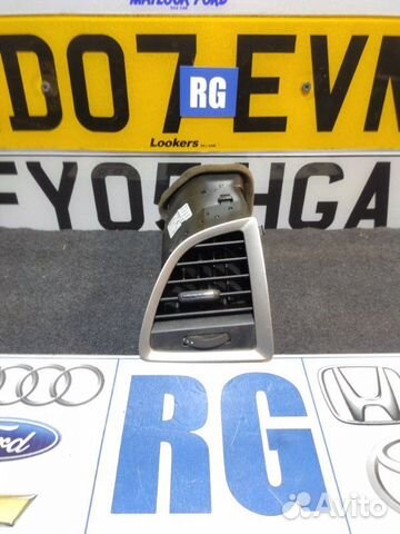 Дефлектор левый Opel Astra J хэтчбек A12XER 2012