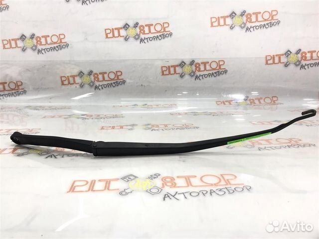 Держатель стеклоочистителя правый Nissan Teana (J