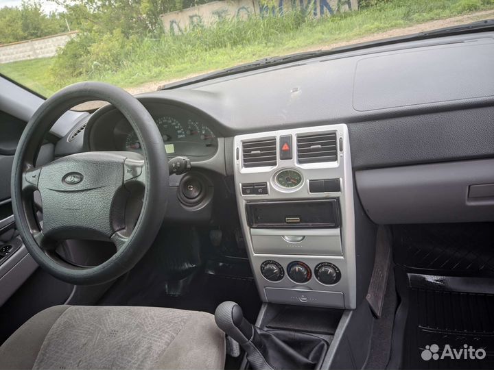 LADA Priora 1.6 МТ, 2007, 100 000 км