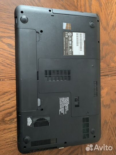 Ноутбук Toshiba c855d-s5104