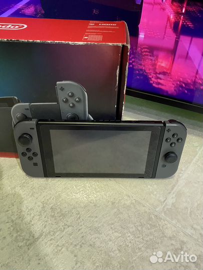 Nintendo switch rev2 с играми