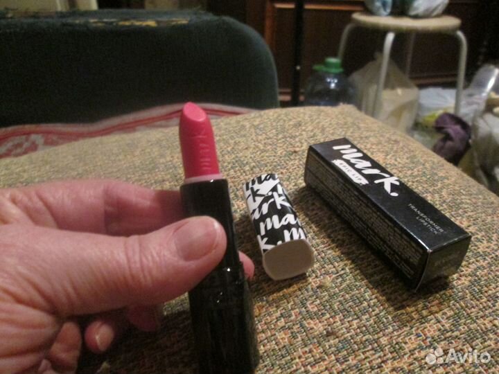 Помада-трансформер, розовая и желтая, новая, Эйвон