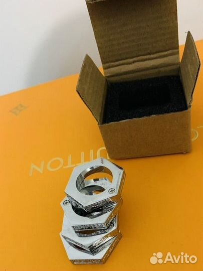 Сувенир Кольцо Самооборона PeetoShare