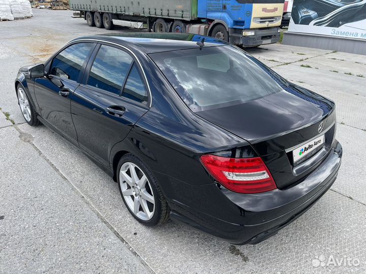 Mercedes-Benz C-класс 1.8 AT, 2011, 173 000 км