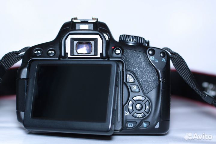 Canon 650D + 18-55mm III kit