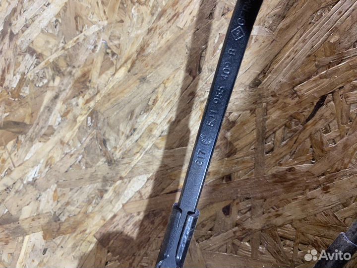 Поводок стеклоочистителя Skoda Fabia 2 07-15