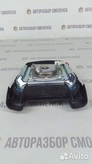 Подушка безопасности в руль Jeep Grand Cherokee