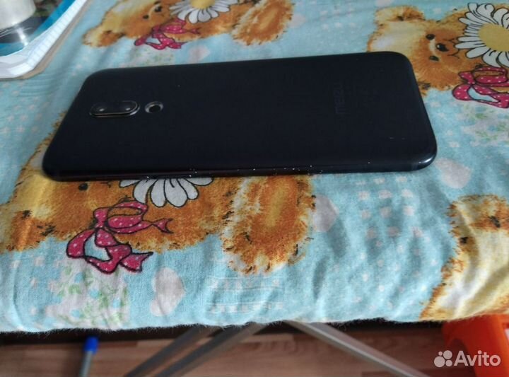 Meizu 16, 6/64 ГБ