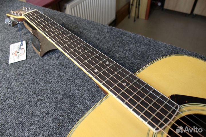 Yamaha FG-301 гитара, Япония
