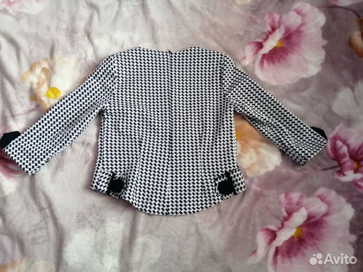 Костюм новый