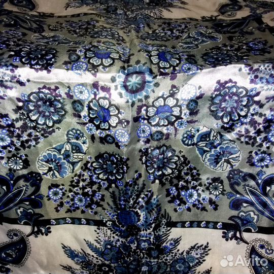 Шелковый платок