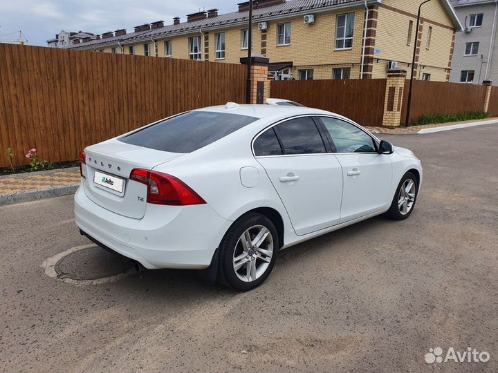 Volvo S60 2.0 AT, 2015, 100 000 км