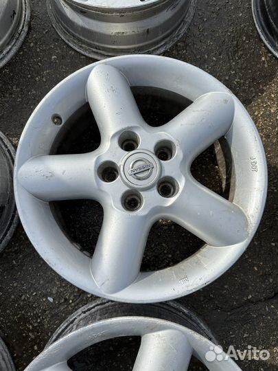 Nissan X-trail диски R16 комплект