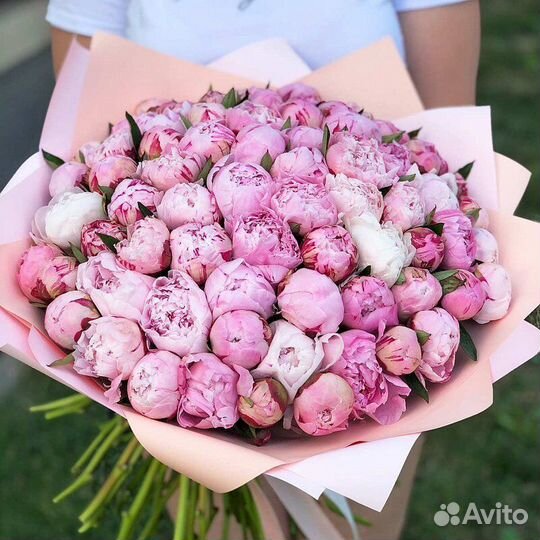 Доставка пионов