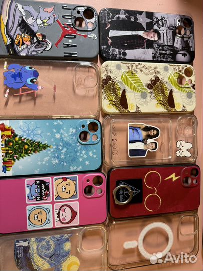 Чехлы на iPhone 13