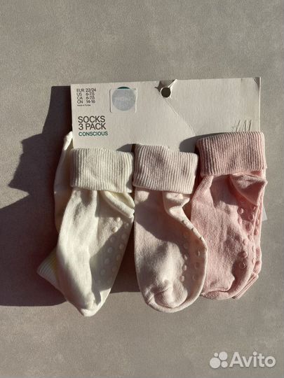 Панама, носки H&M, повязки, пинетки и др