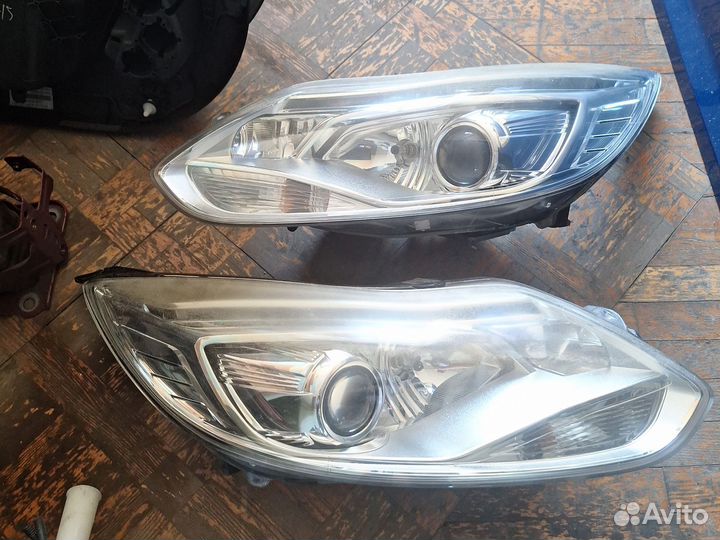 Ксенон Форд Фокус 3 комплект