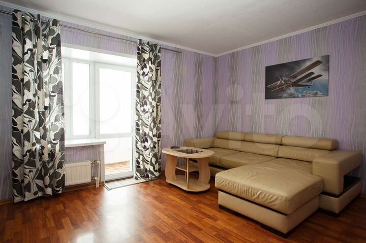2-к. квартира, 60 м², 3/9 эт.