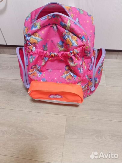Школьный рюкзак