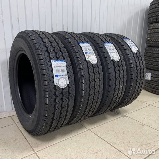 Triangle TR652 205/70 R15 104S