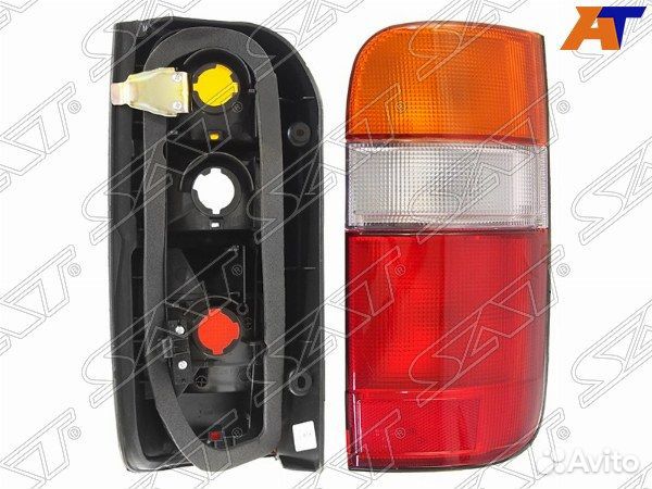 Фонарь задний toyota hiace