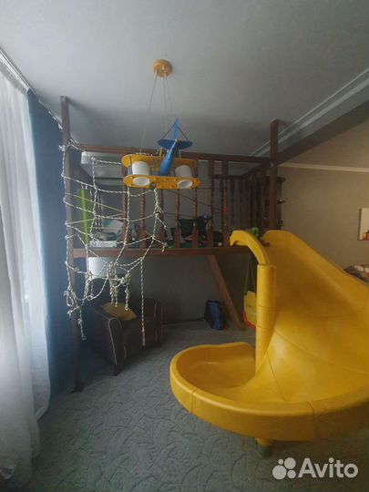 Детский комплекс с винтовой горкой и скаладромом