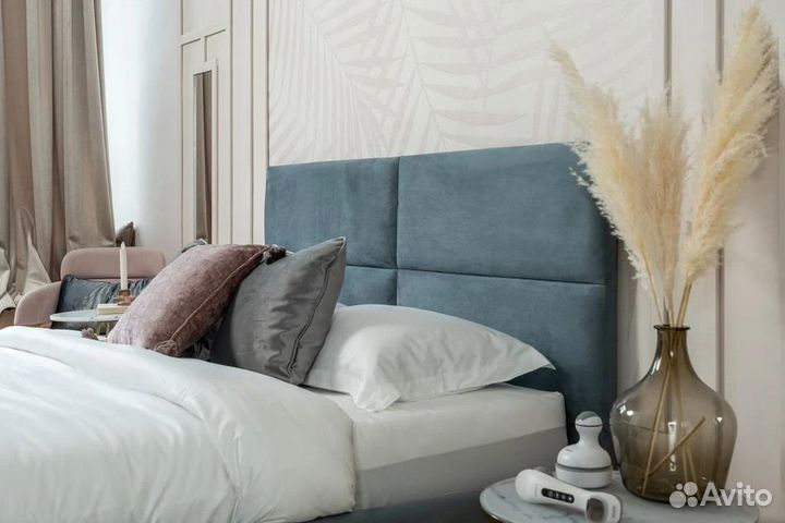 Кровать с матрасом