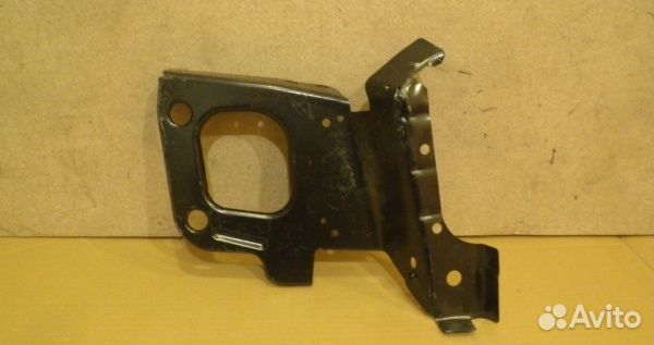 Рамка радиатора Opel Astra J Левая Новая