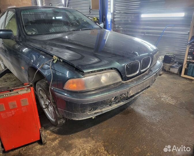 Запчасти BMW e39 на разные года и двигатели