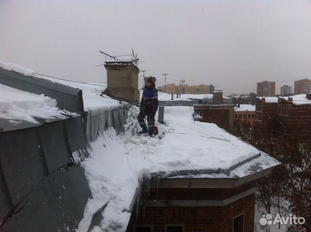 Чистка снега, наледи, сосулек с крыш и балконов объявление продам