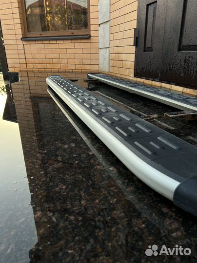 Пороги на toyota highlander 2 поколения