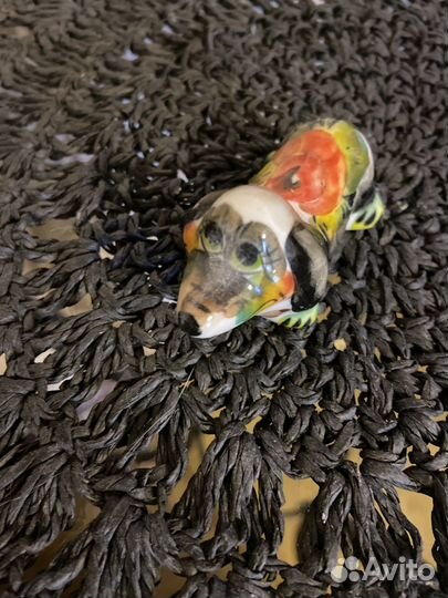 Собачка фарфоровая