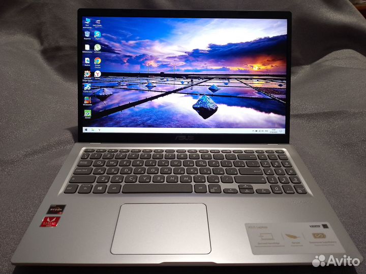 Мощный ноутбук asus X515DA 2022 года