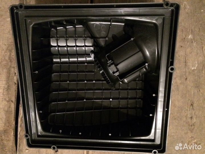 Воздухоочиститель в сборе на Opel Insignia a20nft