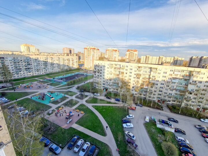 4-к. квартира, 75 м², 12/14 эт.