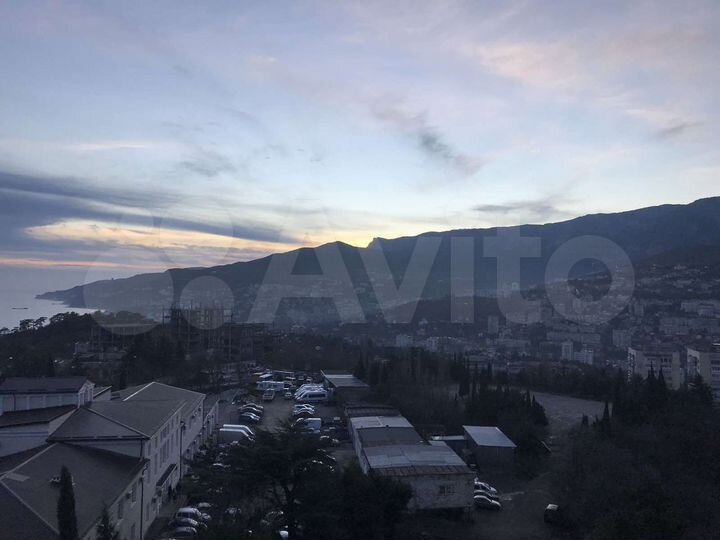 2-к. квартира, 62 м², 8/9 эт.