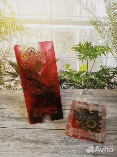 Подставка для телефона из эпоксидной смолы