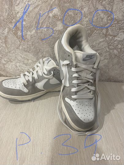 Кроссовки детские