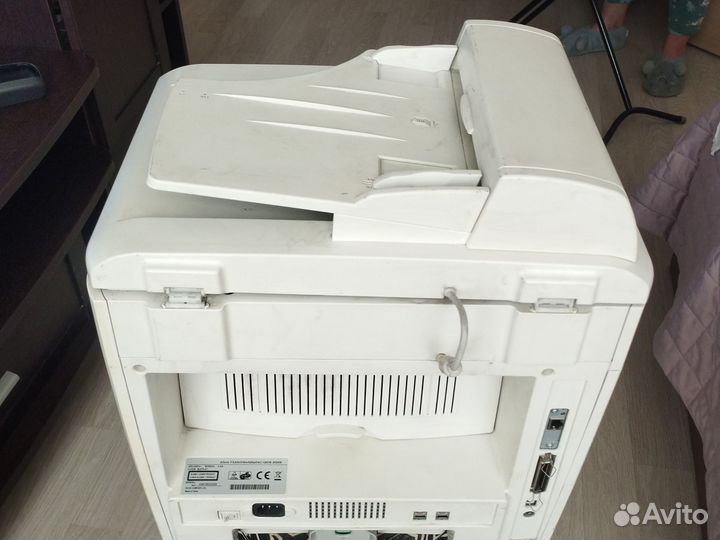 Принтер сканер копир лазерный цветной