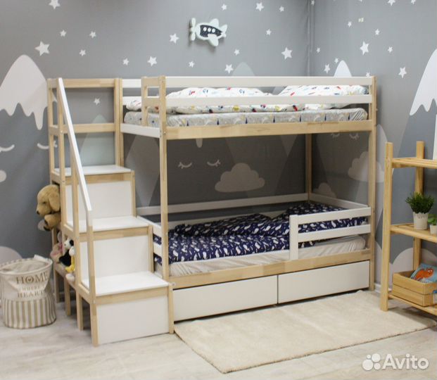 Детская двухъярусная кровать с лестницей комодом