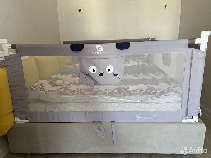 Бортик на кровать