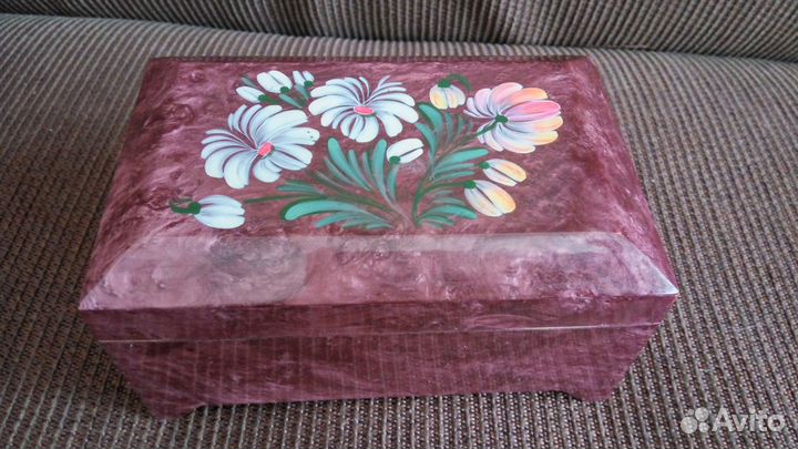 Шкатулка деревянная