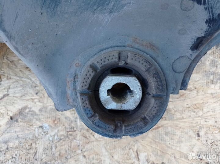 Подрамник Kia Sorento 3 UM prime